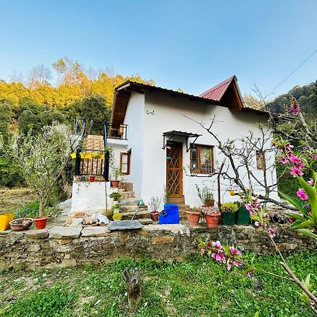 Love'S Farm, Cottage In Ramgarh Buitenkant foto